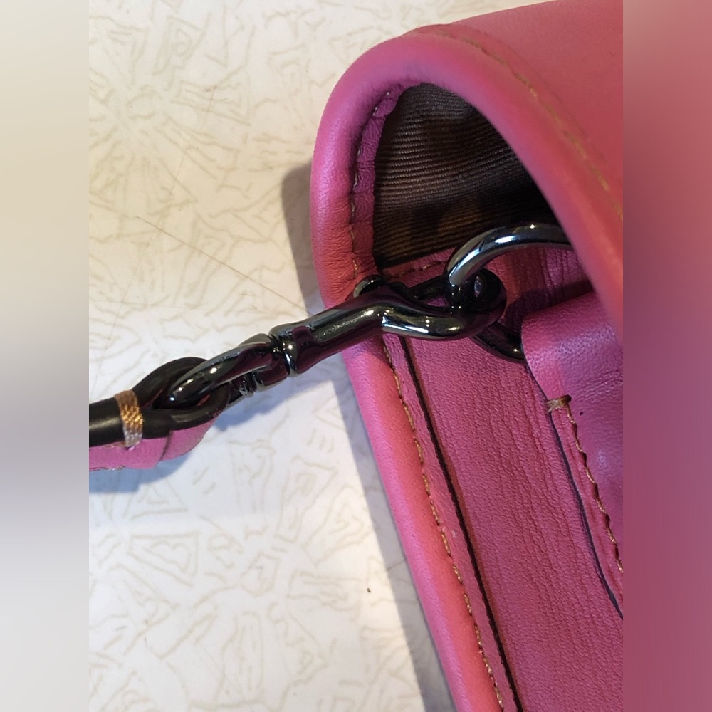 New Coach 1941 Dinky Pink Leather Crossbody Purse Limited Edition - Picture 7 of 16